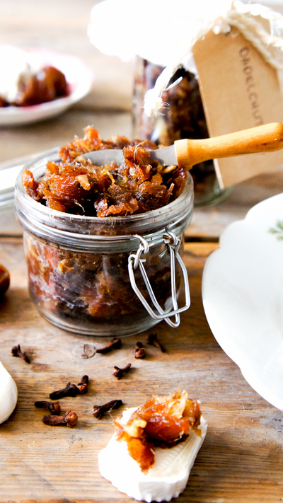 dadelchutney met knoflook